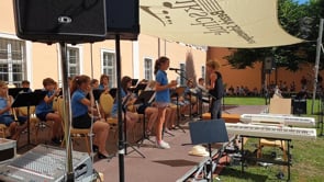 Bläserklasse begeistert beim Parkfest