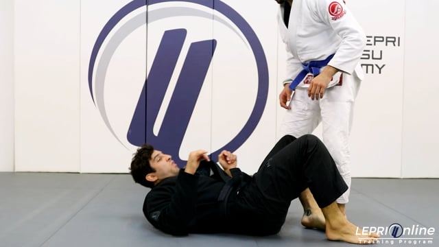 Knee Cut Pass Counter to One Leg X to Sweep to Knee Cut Pass