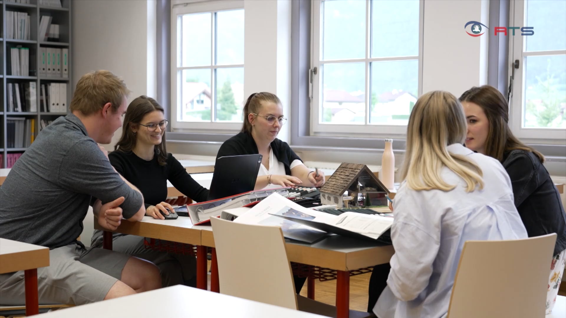 wissenscampus-kuchl-ist-der-nabel-der-welt-in-sachen-holzausbildung