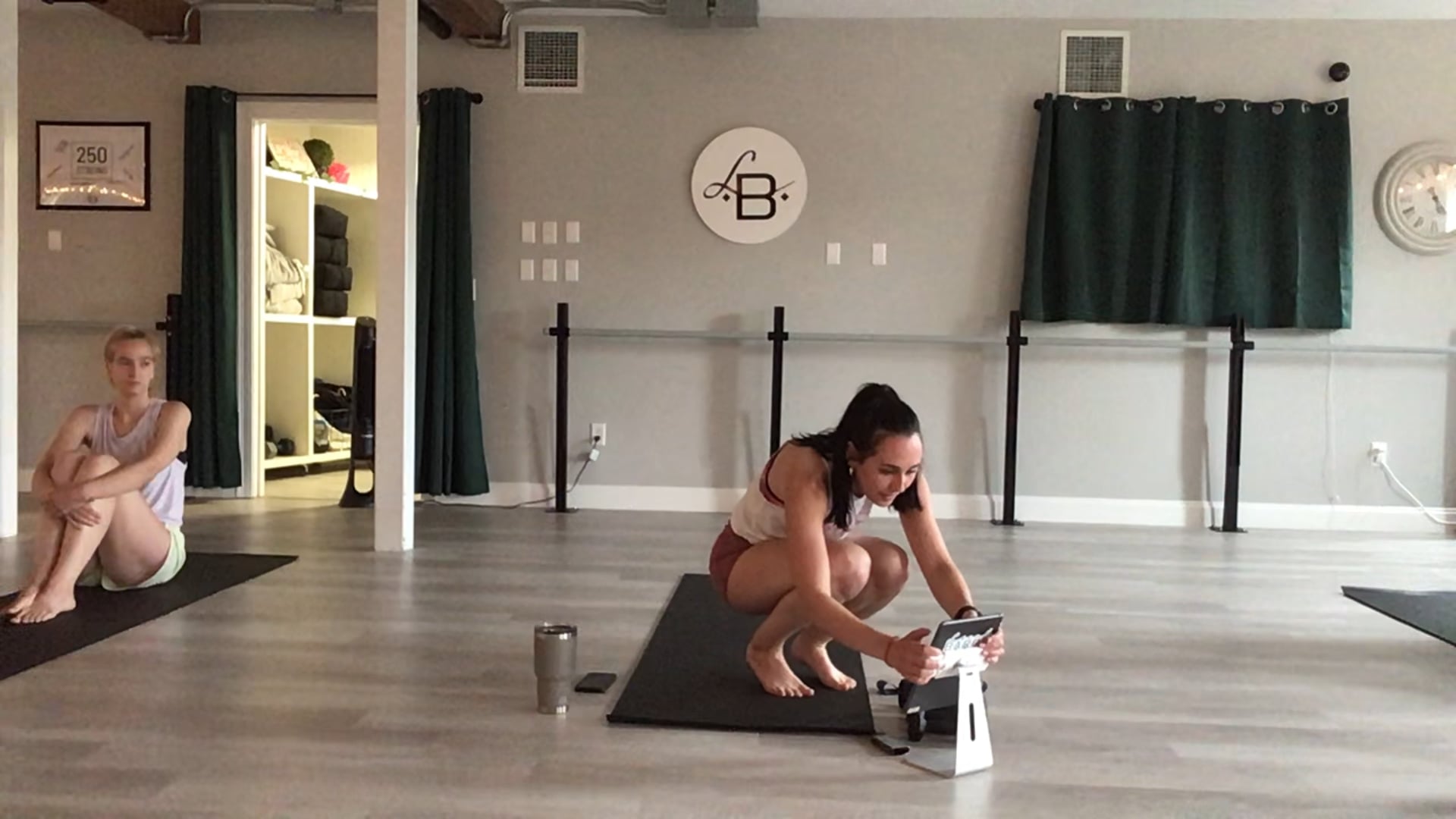 Barre Basics with Taylor