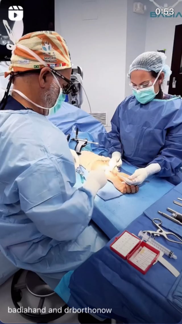 Badia University, Class is in session! #BTS Observership interaction in the OR