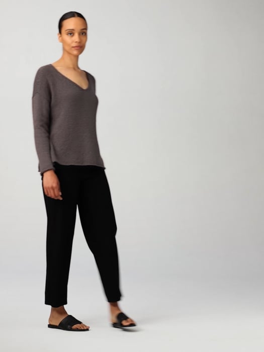 Peruvian Organic Cotton Crimp V-Neck Top | EILEEN FISHER