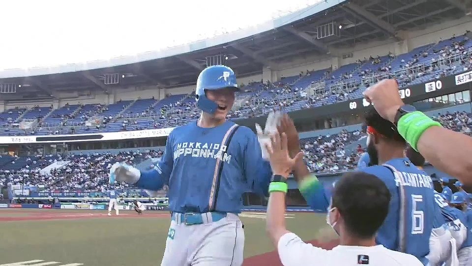【2回表】2戦連発で初2桁!! ファイターズ・清宮幸太郎 ライトスタンドへのソロホームラン!! 2022年7月7日 千葉ロッテマリーンズ 対 北海道日本ハムファイターズ