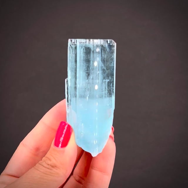 640px x 640px - Aquamarine - AQ22-09 - Shigar Valley - Pakistan Mineral Specimen