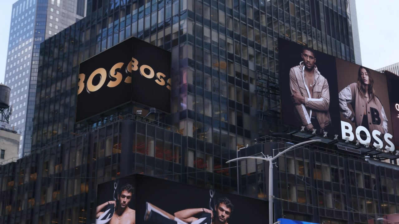 Hugo boss discount billboard