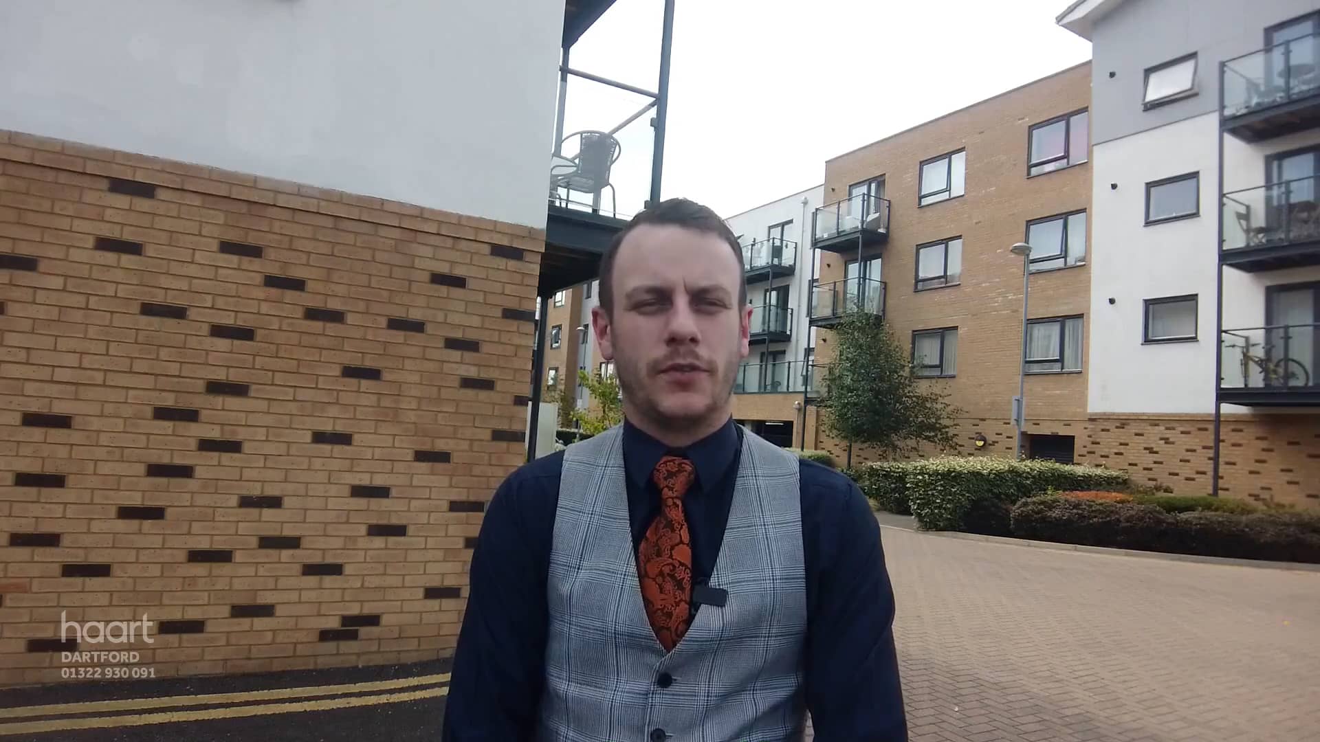 Quick Sneak Peek of Creek Mill Way, Dartford, 2 bedroom Flat