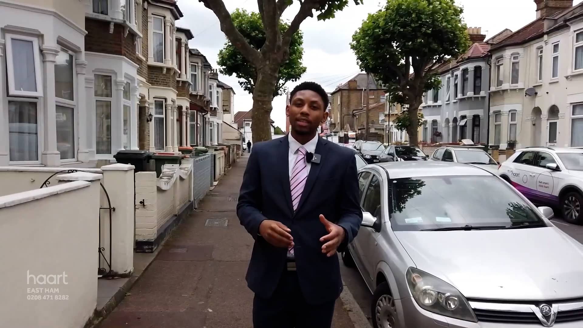 Quick Sneak Peek of Goldsmith Avenue, London, 4 bedroom Mid Terraced