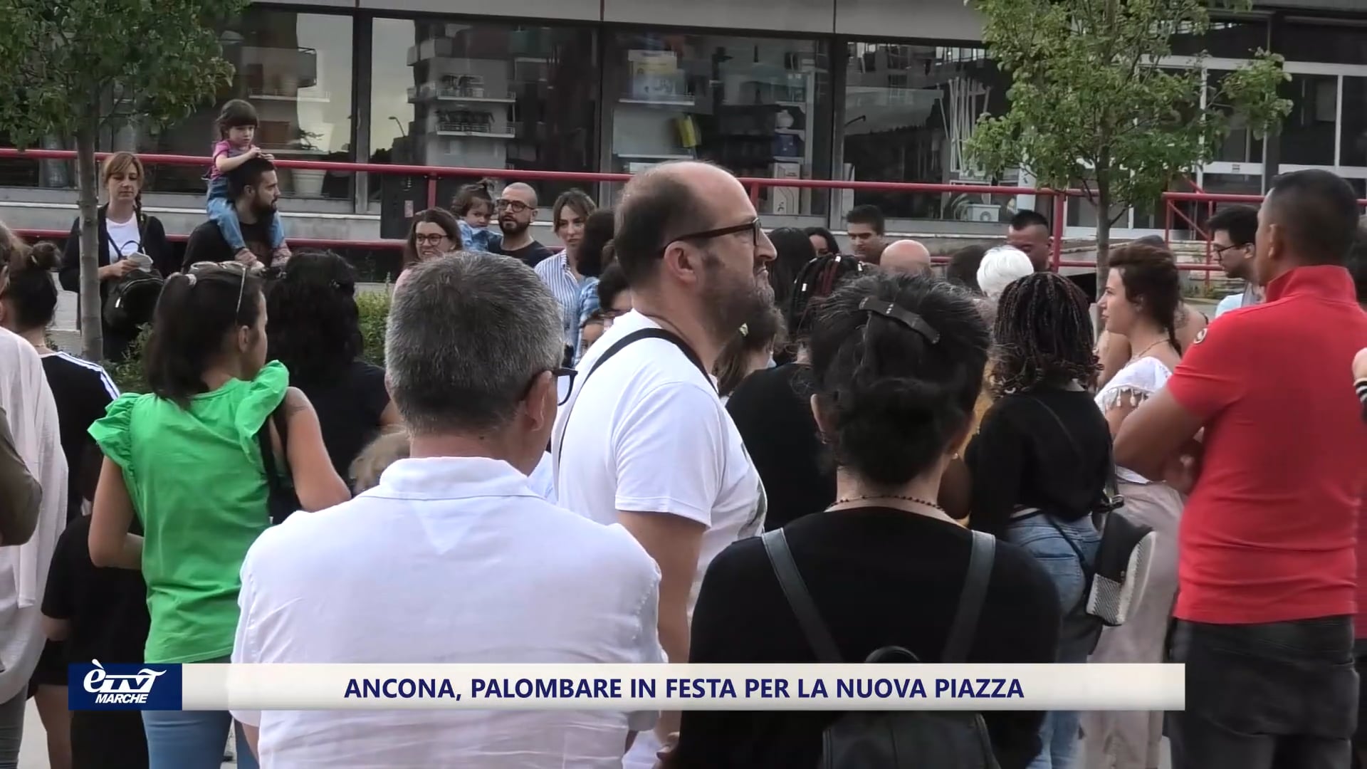 Ancona, Palombare in festa per la nuova piazza - VIDEO
