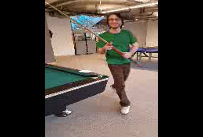 Professional Looking for Room Main Photo