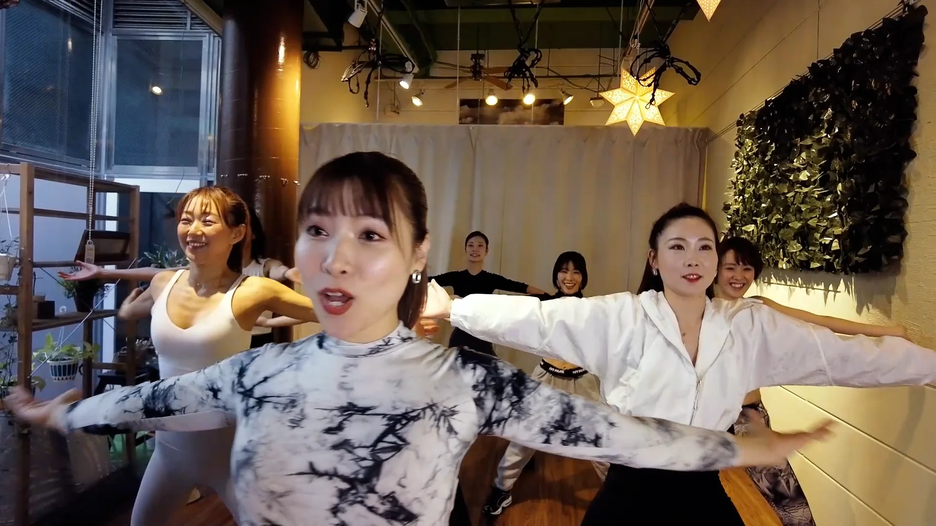 女性の膣を温める、本格派家庭用岩盤浴 DANS（ダンス）フェムケア 新感覚！未来型フェムゾーン強化ダンス Fem Dan 〜フェム ダン〜 | JWI