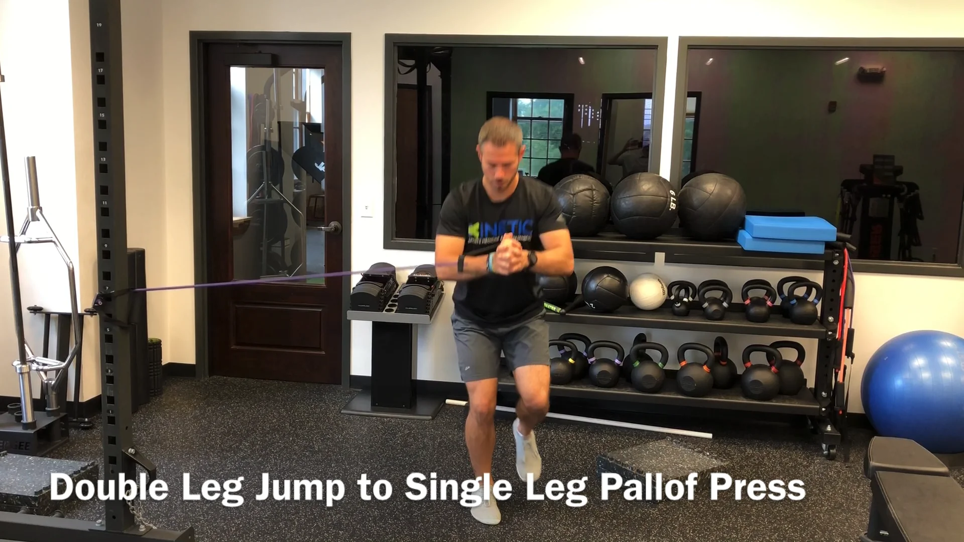 Single leg dumbbell discount press