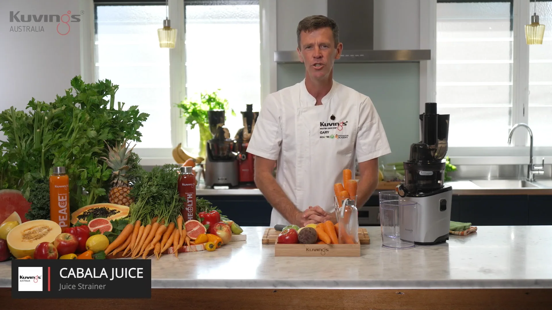 Purple Ginger Juice Recipe using REVO830 Cold Press Juicer on Vimeo