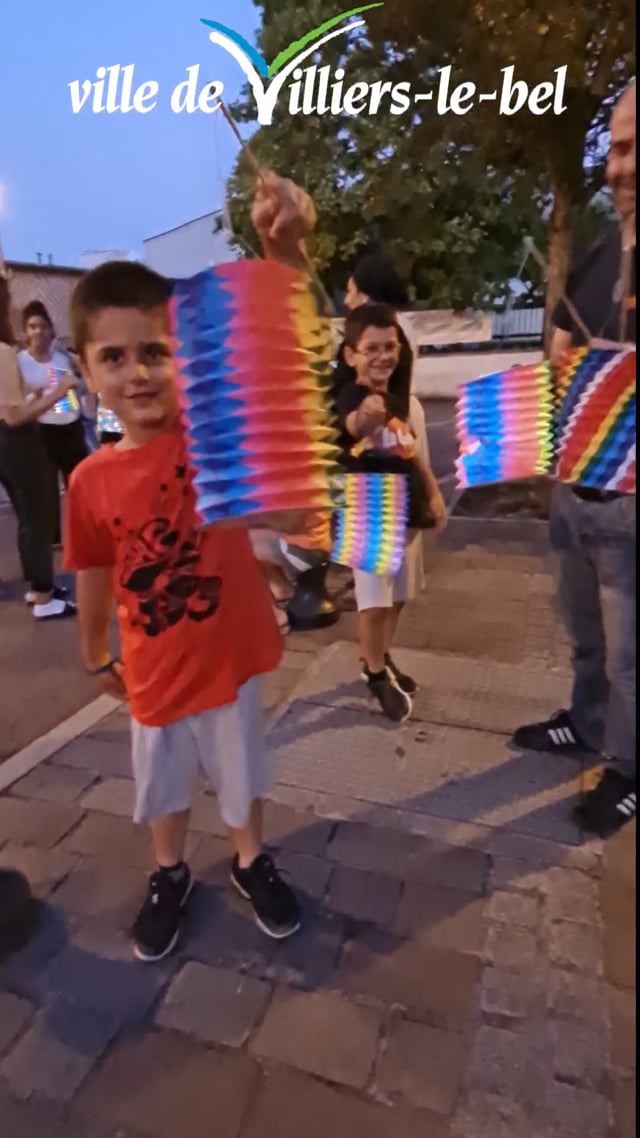 Vimeo Video : Retraite aux flambeaux du 14 juillet !
