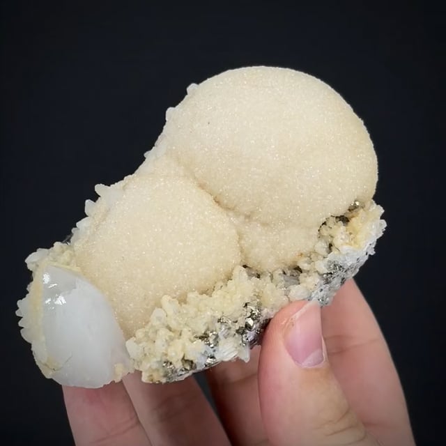 Calcite and Quartz (Hefendehl Coll.)