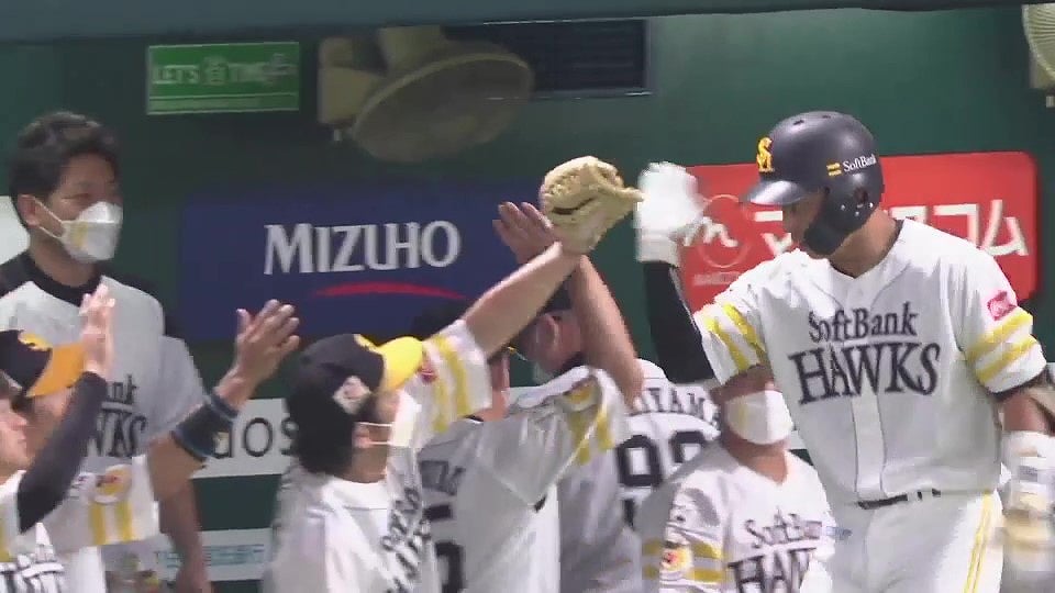 【8回裏】ホークス・野村勇 左中間への第7号ソロホームランを放ち点差を広げる!! 2022年7月21日 福岡ソフトバンクホークス 対 東北楽天ゴールデンイーグルス