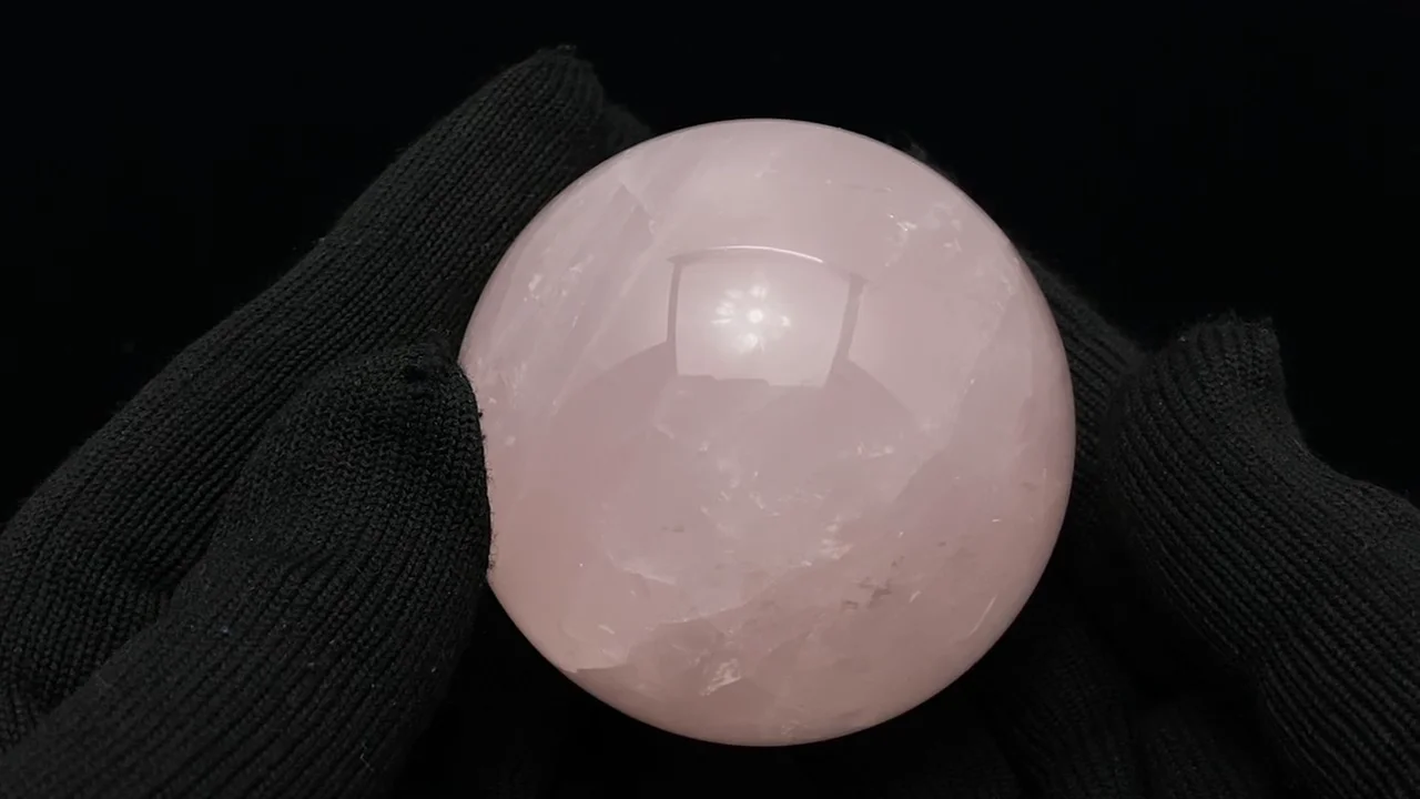 【天然石】スフィア　ローズクウォーツ 癒しの天然石｜希少な天然石 ピンクファイヤークォーツスフィア Φ52mm