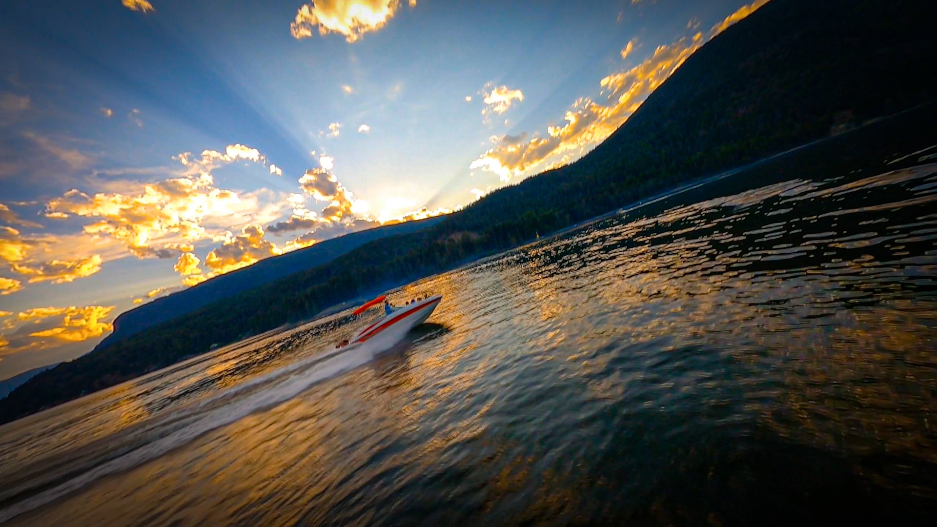 Shuswap Lake boat chasing