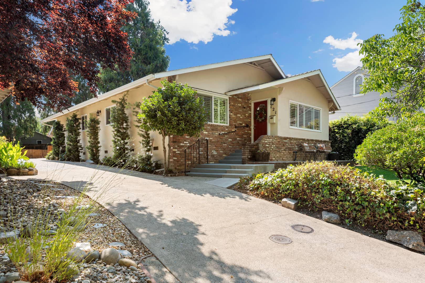 121 Park Dr, Roseville, CA 95678 on Vimeo