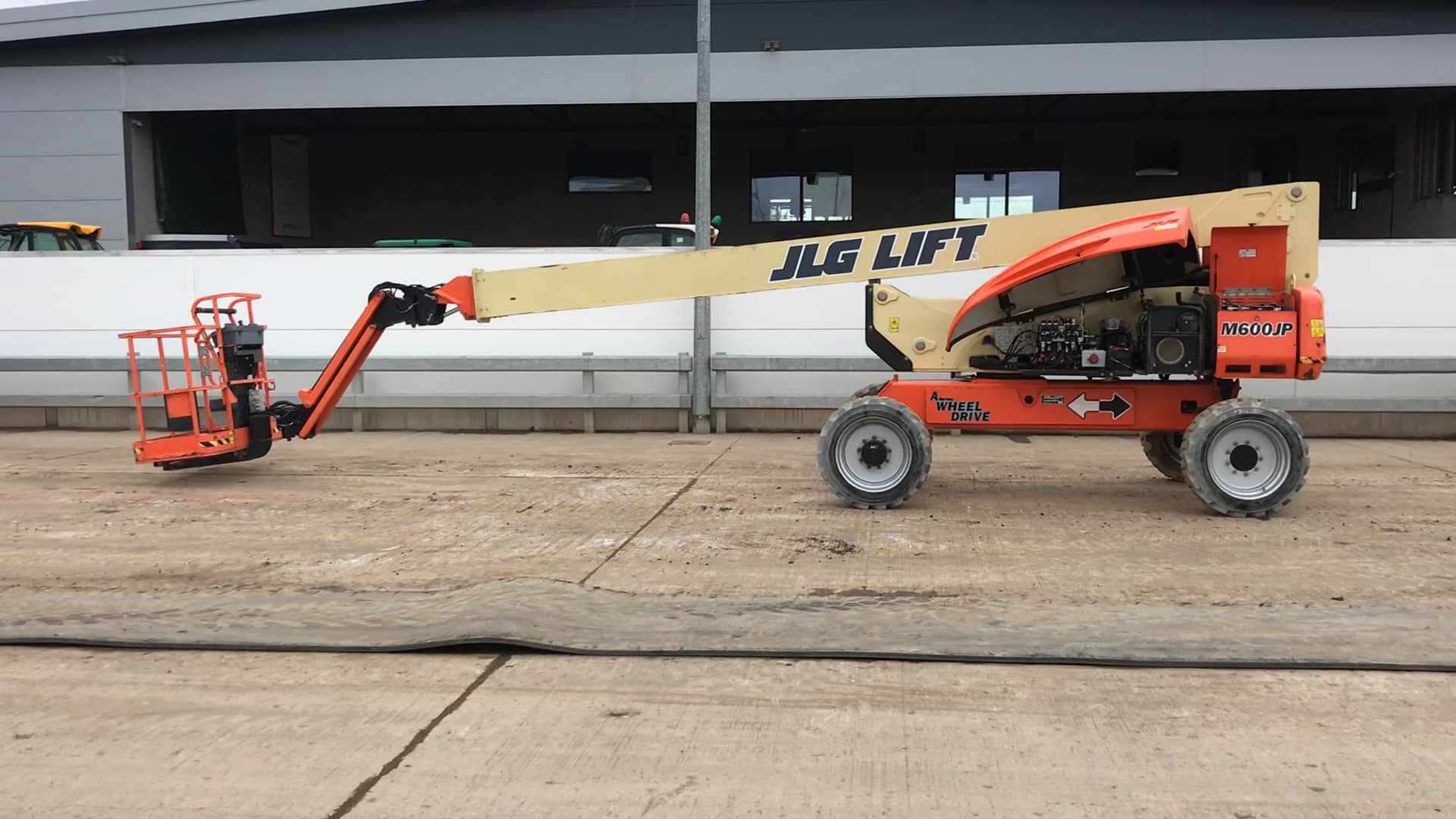 JLG M600JP Wheeled Articuated Boom Lift Access Platform Leeds August