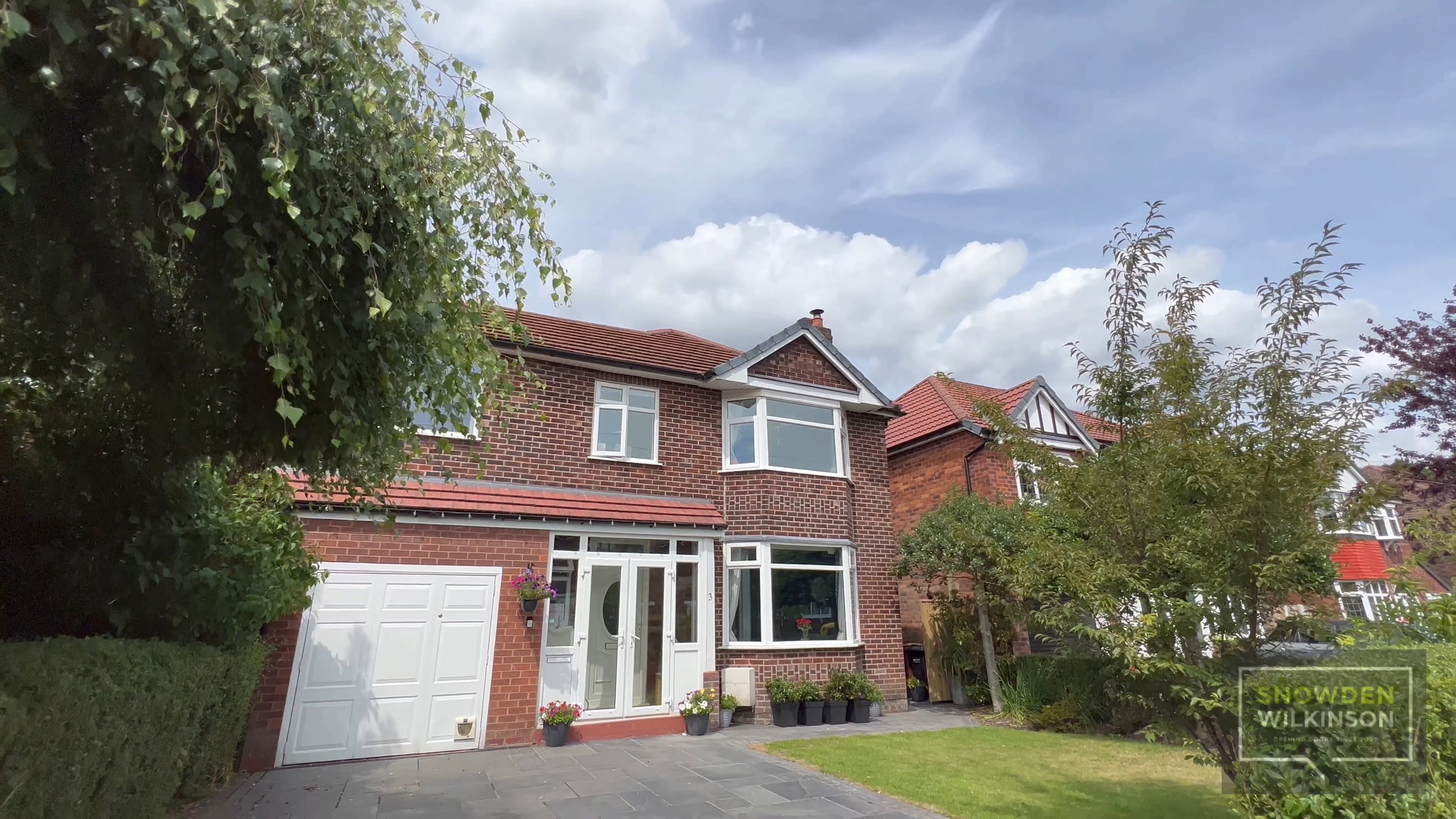Oaklands Avenue, Cheadle Hulme on Vimeo