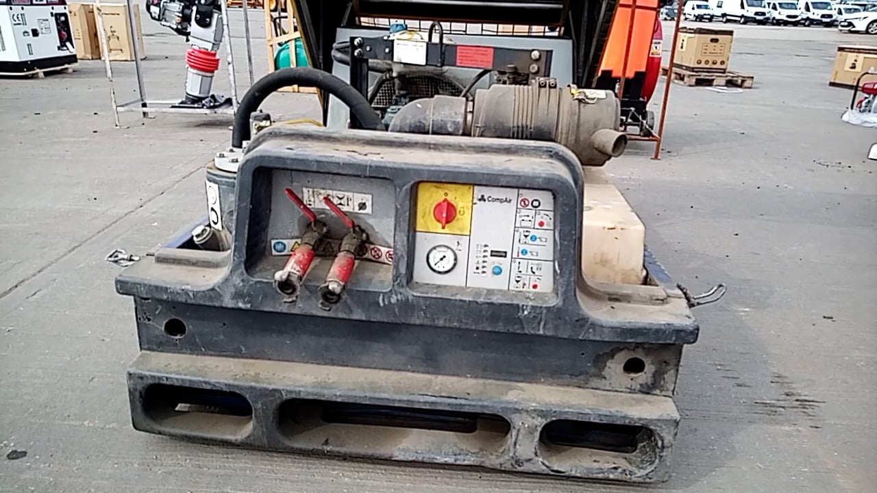 Compair C20 70CFM Static Compressor - Leeds August 22 on Vimeo