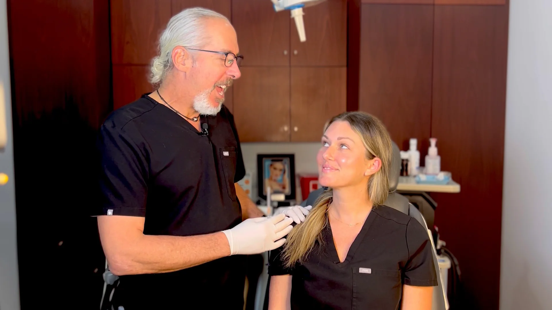 Cheek & Pyriform Injections by Dr. Weiner on Vimeo