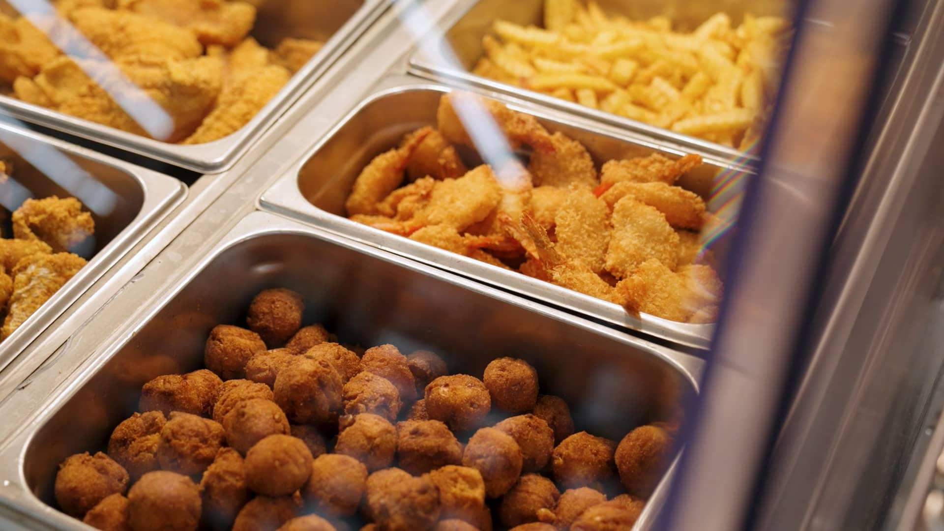 Claudia 4 Fresh Fish FryDays on Vimeo