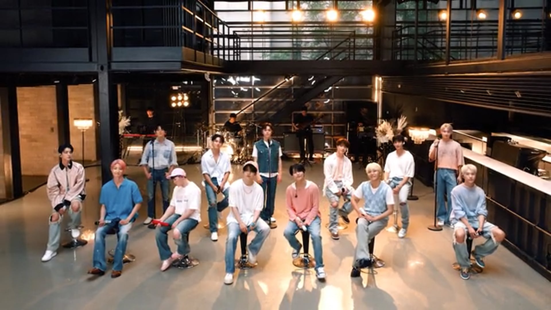 SEVENTEEN(세븐틴) - '_WORLD' Band Live Session