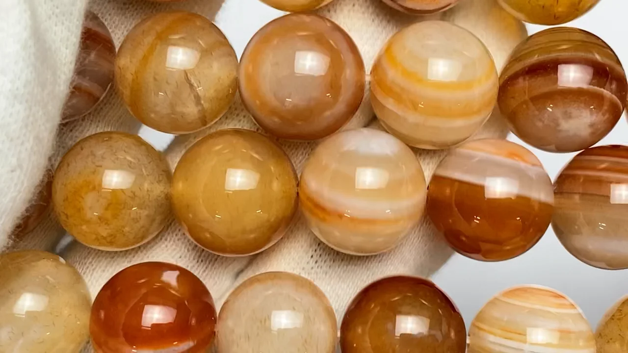 さっちゃん⭐︎天然石 カーネリアン・サードニクス（レッド天眼石） ラウンド14mm 1連