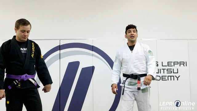 Sit Up Guard Counter to Knee On Belly