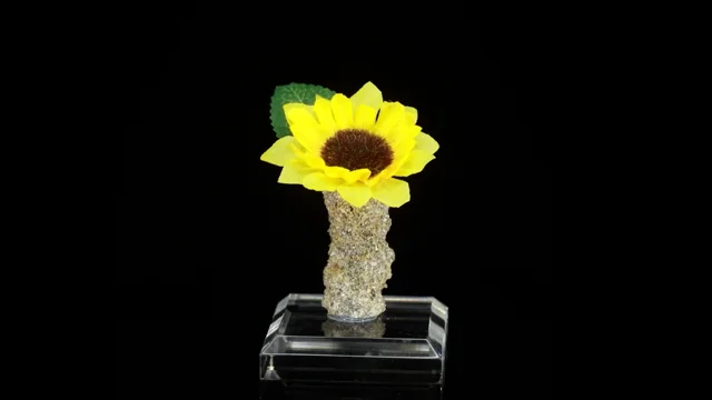 Fulgurite Vase Fabric Miniature Sunflower