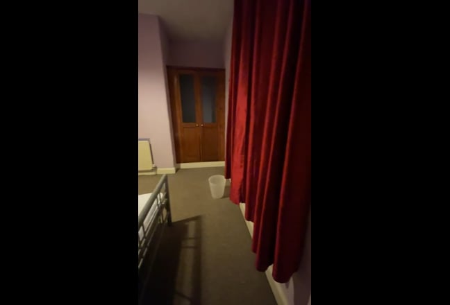 Master Double in 2 bed - Share house with 1 other Main Photo