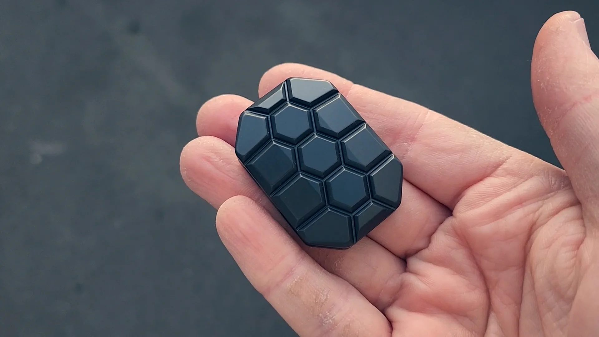Turtle™ Zirconium - 3-Click Slider – Magnus Store