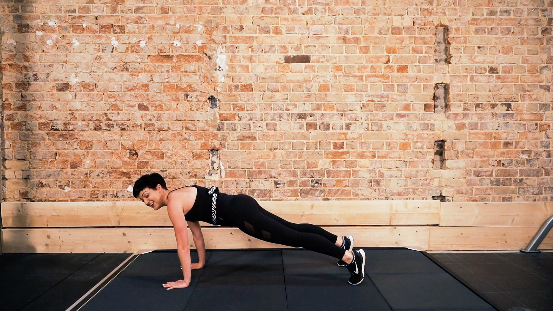 07 Core Cardio Vimeo _ A Review of Insanity Core Cardio & Balance – IJCDF