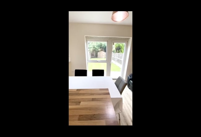 Video 1: En-suite double room available