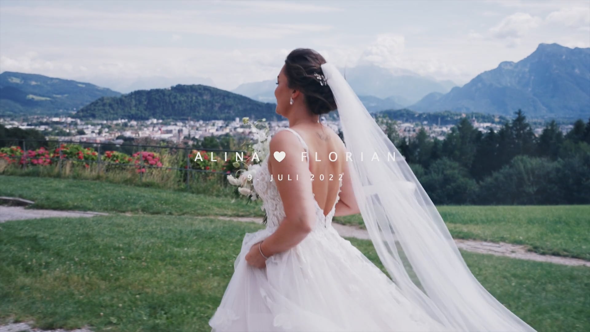 Kirchliche Trauung in Maria Plain mit ausgelassener Party im Schloss Mattsee