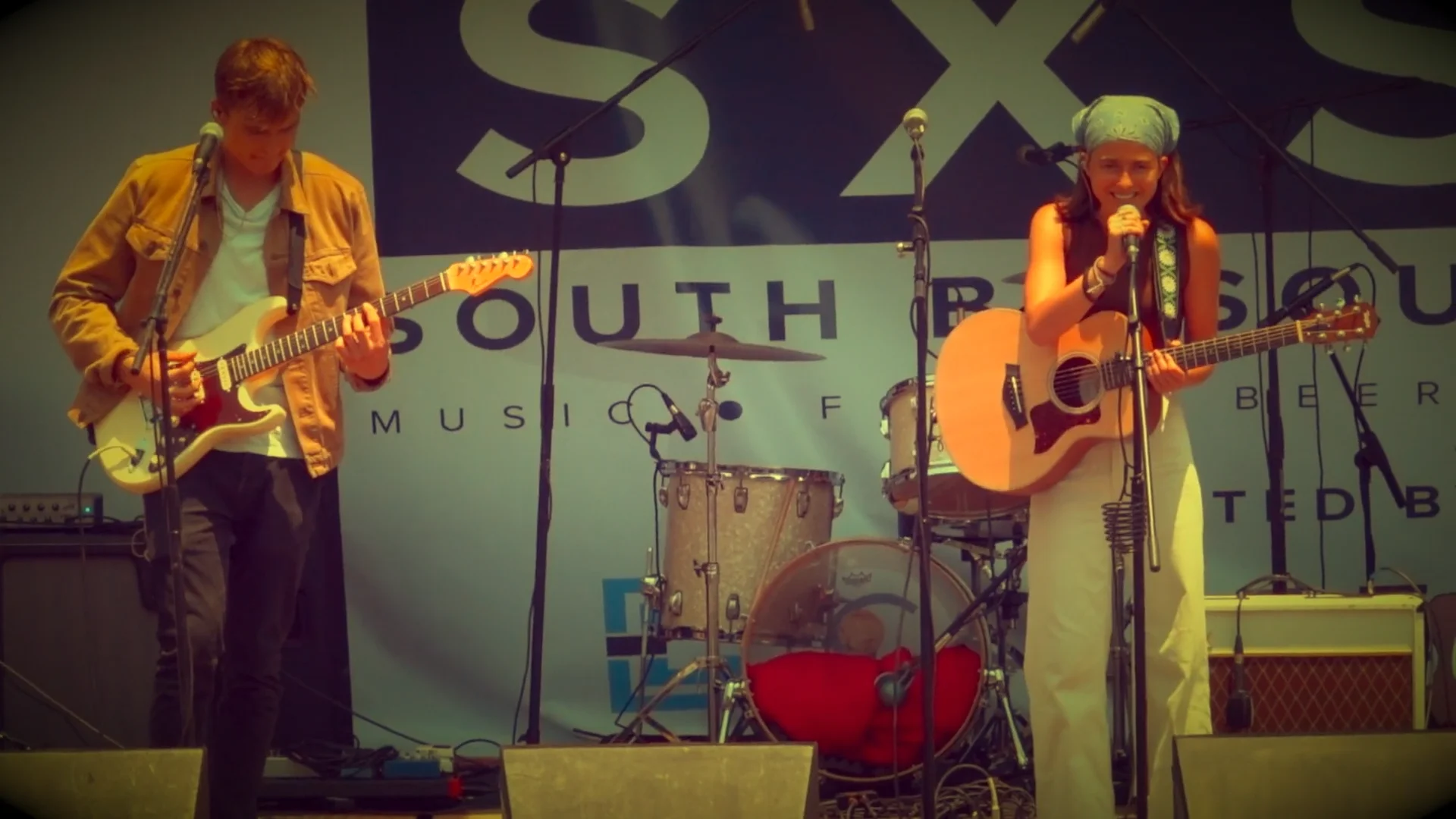 Emi grace arlo emi grace arlo at sxse music festival on vimeo