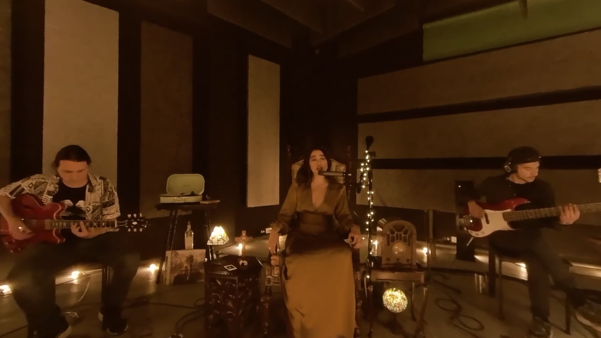 Dana 'Ella' - 360° desde Psicofonía Studio