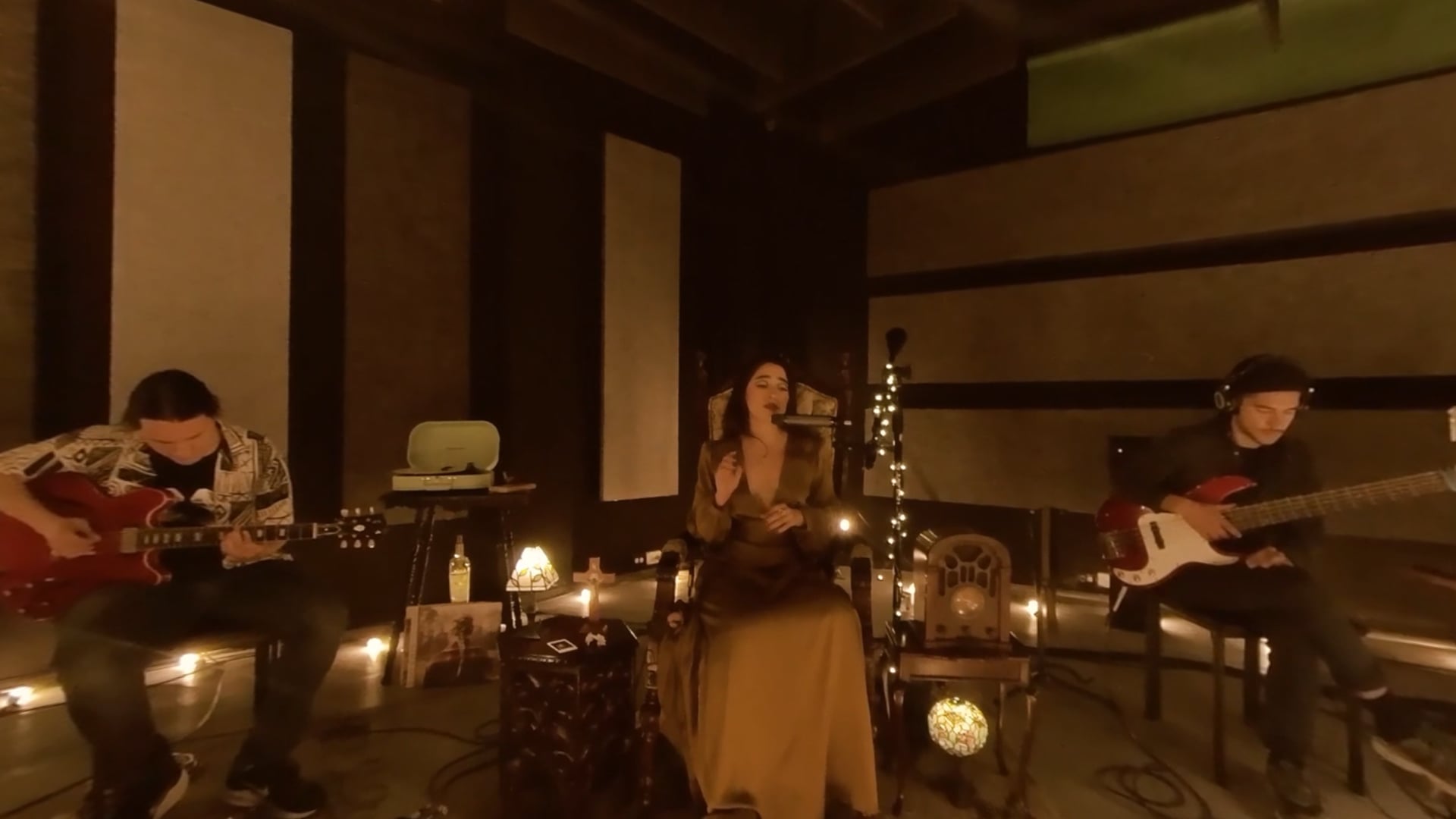 Dana 'Intimidad' - 360° desde Psicofonía Studio