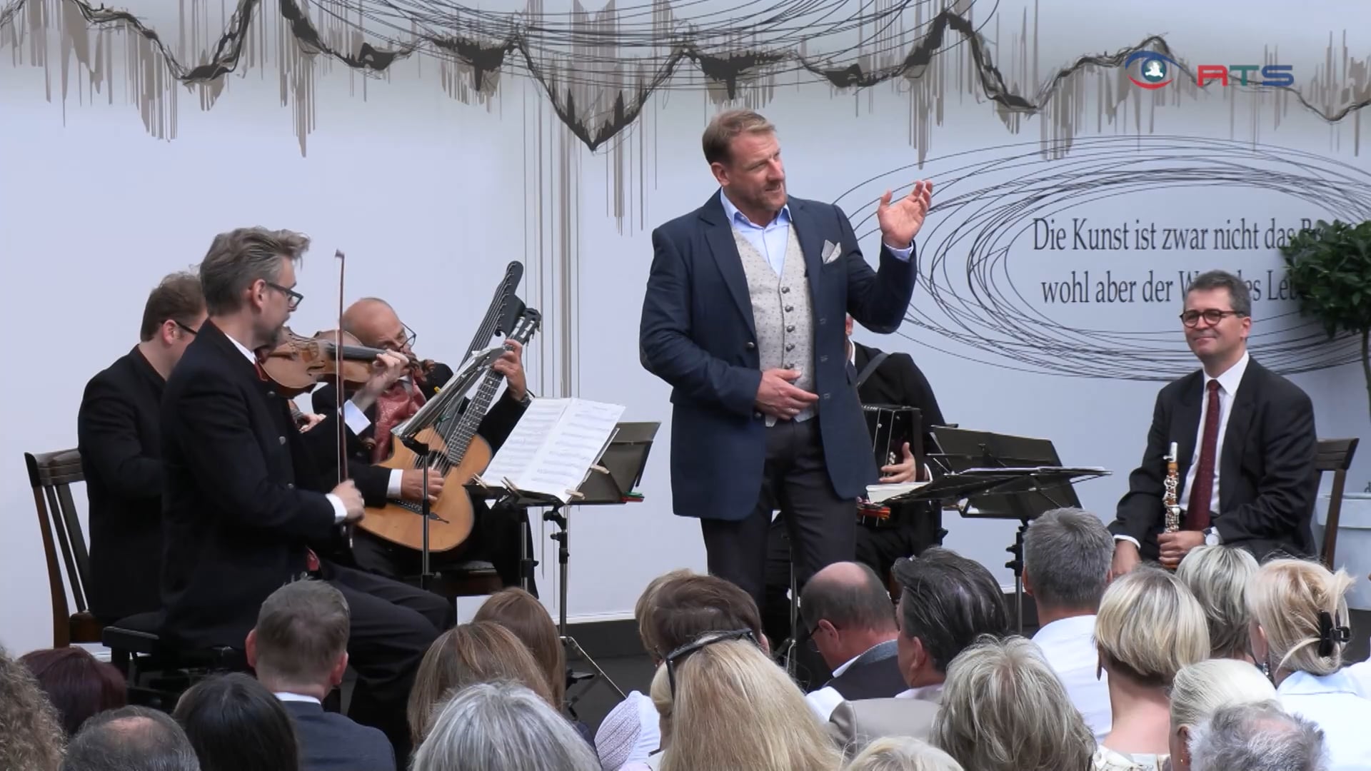 wienerlieder-mit-herz-der-weltklasse-bassist-guenther-groissboeck-konzertierte-in-golling