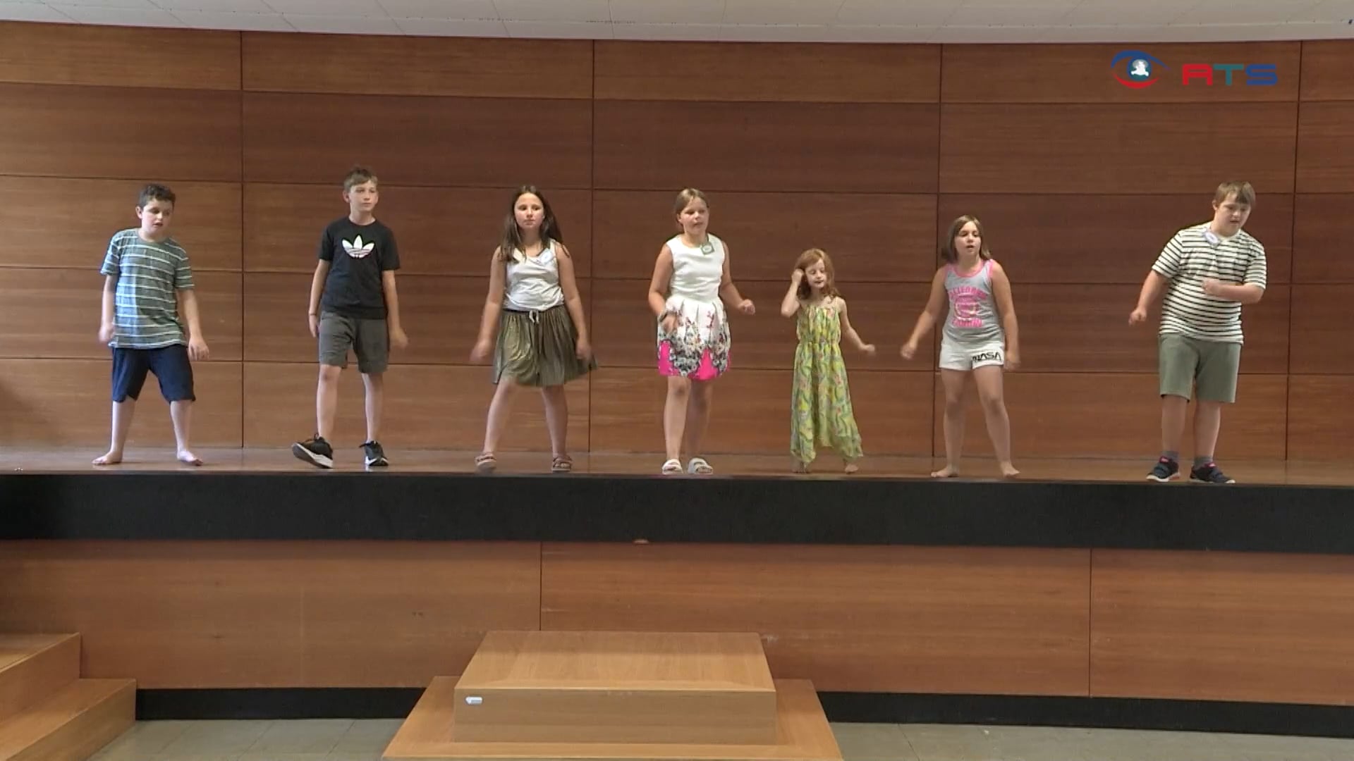 hemmungslos-musik-ausprobieren-der-verein-sprungbrett-musik-bietet-sommerworkshops-fuer-kreative-kinder