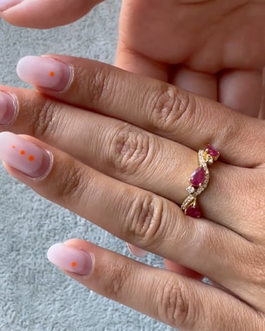 Video: Gold Rubin Diamanten Ringe