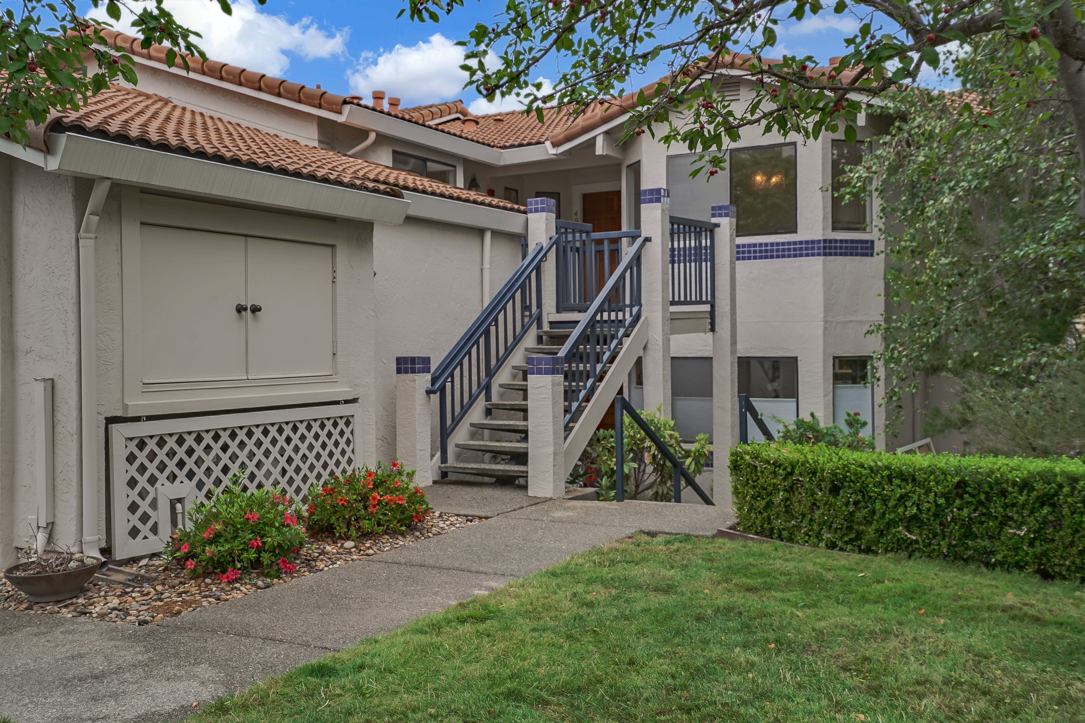 4243 Terra Granada Dr, Unit 4B, Walnut Creek, CA 94595 on Vimeo