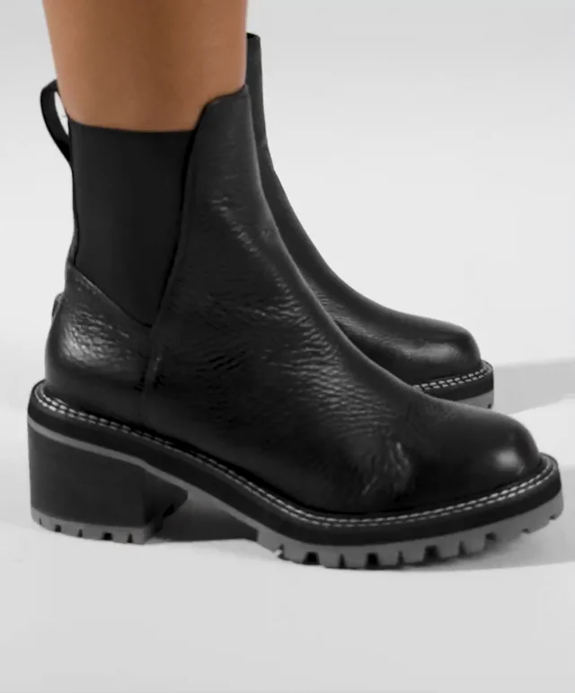 One teaspoon best sale studded chelsea boot