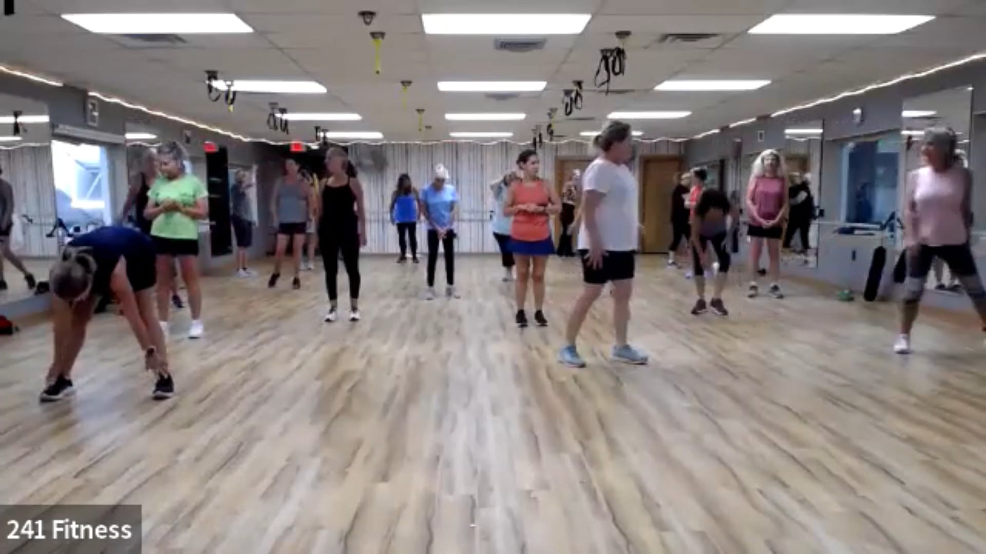 7-29-22  #16 - light weights, towel.mp4