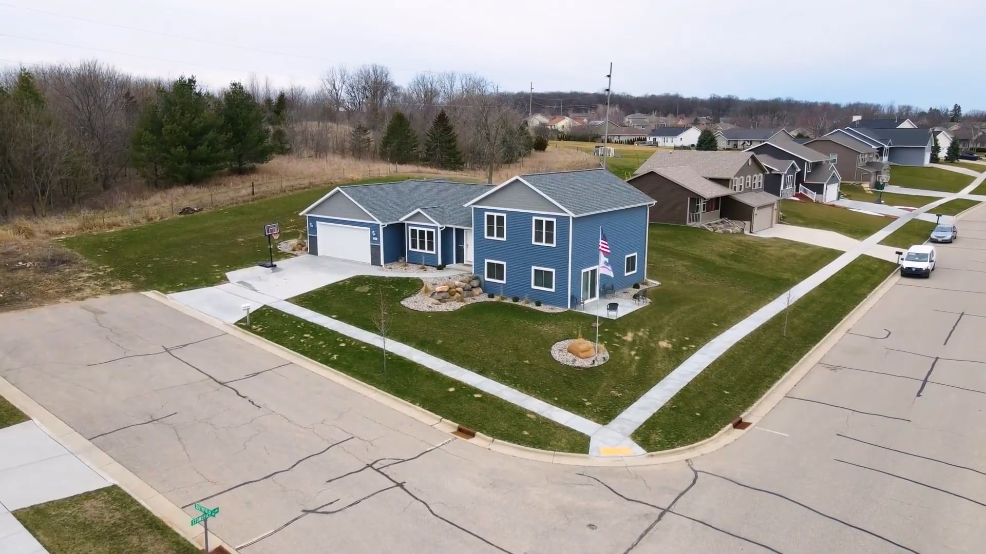 504_southfield_drive,_edgerton,_wi (1080p) on Vimeo