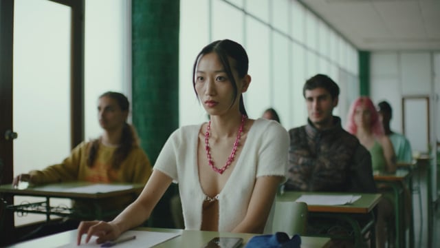 A thumbnail for the film 'Be Right Back (Short)' by  uri barcelona