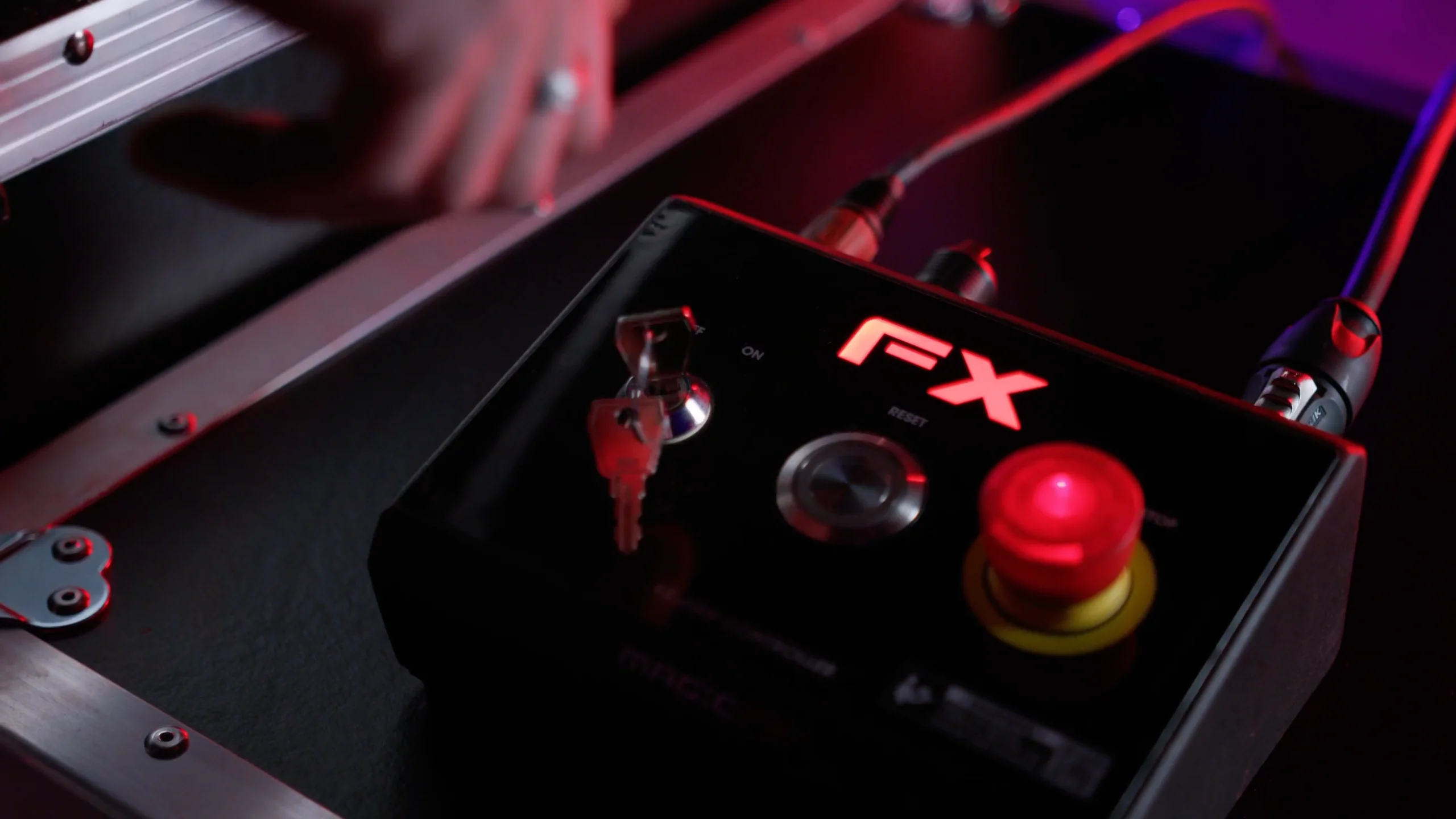 SFX SAFETY ARM CONTROLLER - MAGIC FX