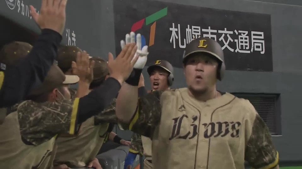 【5回表】頼れるベテランの一発!! ライオンズ・中村剛也の逆転2ランホームラン!! 2022年8月9日 北海道日本ハムファイターズ 対 埼玉西武ライオンズ
