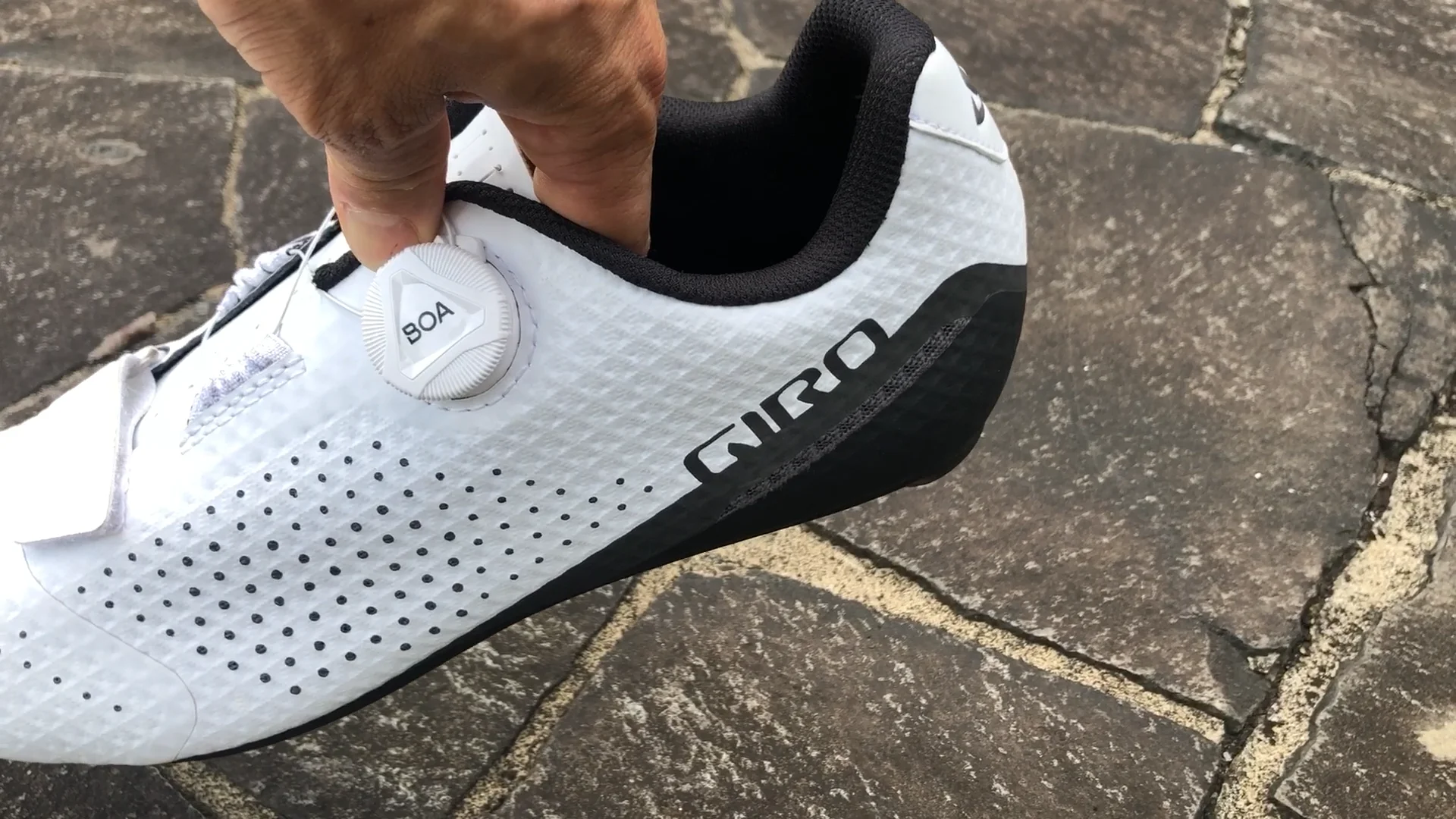 Giro ボアクロージャー付きロードシューズ SPDにも対応するBOAダイヤル搭載 GIRO CADET ロードシューズ登場